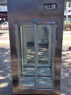 ตู้โชว์ขายดอกไม้สด มือสอง