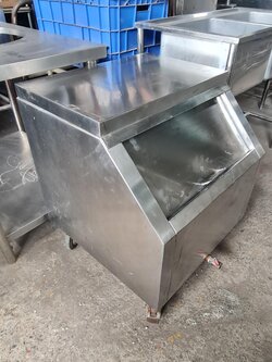 ถังน้ำแข็งสแตนเลสฝาเฉียง