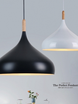 โคมไฟห้อยเพดานนอร์ดิกหัวไม้ ทรงกลมปลายแหลม