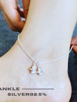 สร้อยข้อเท้าเงินแท้ 92.5% ลายกล่อง box ร้อยตุ้งติ้งซานตาครอส น่ารักๆ พร้อมกระดิ่งอีก 1 ลูก (เรือนเงินแท้)