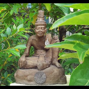 รูปปั้น พ่อปู่ฤาษี นารอท (พ่อแก่) รุ่น2 #รุ่นสุดท้าย พิธีโชคดี เนื้อดินผสมว่าน (ปั้นมือ แบบโบราณ ฐาน7นิ้ว สูง10นิ้ว) จารยันต์ ฐานบรรจุแผ่นยันต์เงิน (จัดสร้าง200ตน) ปี2564 #รับประกันแท้และทัน