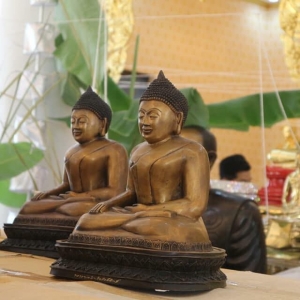 รูปหล่อ หลวงพ่อสำเร็จศักดิ์สิทธิ์ (หน้าตัก5นิ้ว) เนื้อทองเหลืองรมดำโบราณ ปี2559 #รับประกันแท้