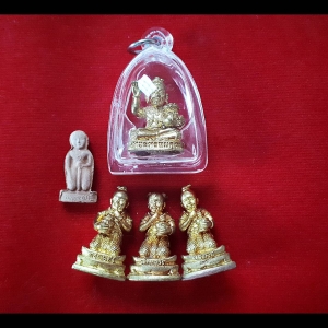 กุมารทอง กุมารเทพ หลวงปู่หงษ์ พรหมปัญโญ สุสานทุ่งมนต์ (เพรชพรหมคุณ คงทอง พ่วงเพชร ทองเพชร) รุ่นบันดาลทรัพย์ ปี2552 และ (รุ่นรวยมหาเศรษฐี) )