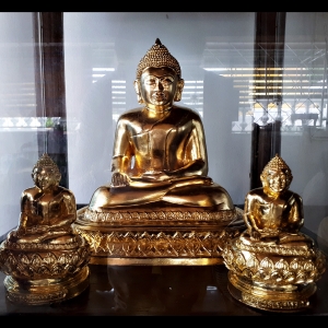 รูปหล่อ หลวงพ่อสำเร็จศักดิ์สิทธิ์ หน้าตัก5นิ้ว เนื้อโลหะปิดทองแท้