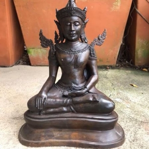 รูปหล่อ พระพุทธรูป ทรงเครื่องพระจักรพรรดิ์ ปางมารวิชัย (หน้าตัก9นิ้ว ) เนื้อโลหะทองเหลือง