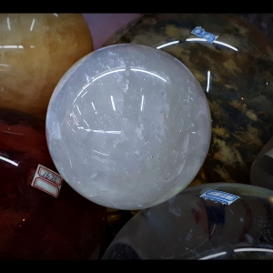 ลูกแก้ว หิน สีขาว ขนาด 4นิ้ว (11ซม)