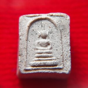 พระสมเด็จ (เล็ก จิ๋ว) หลัง ยันต์นะพรชัย พิมพ์หูบายศรี เนื้อผง ปี2538 #รับประกันแท้และทัน - หลวงพ่อยงยุทธ วัดเขาไม้แดง จ.ชลบุรี