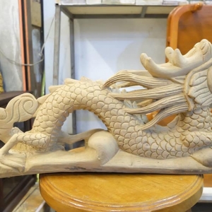 มังกร (แกะสลักจากไม้สักธรรมชาติ) (ยาว​26​นิ้ว)