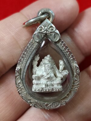 #ลพ.คูณพระพิฆเนศลอยองค์เนื้อเงินรุ่นรวยๆๆรหัสm,-0092