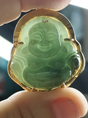 #จี้หยกเนื้อแก้วแกะพระสังกัจจายน์ C-035