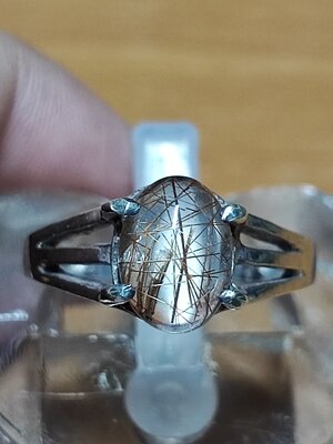 แหวนไหมนาค