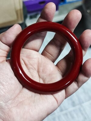 กำไลปะการังสีแดง