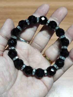 ข้อมือนิลจีนเจียเหลี่ยม