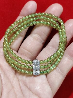 ข้อมือเพริดอท