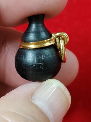 #น้ำเต้าไม้งิ้วดำแกะรหัสm-0082