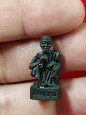 #รูปหล่อลอยองค์หลวงพ่อคูณ รหัสm-0087