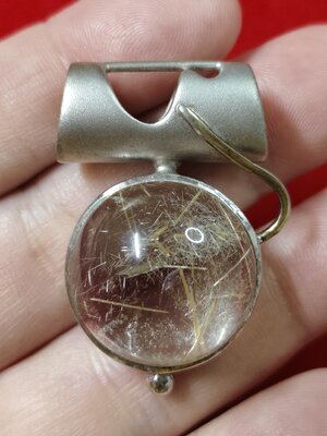 #จี้หินไหมทองมีประกายรุ้ง รหัสC-036