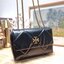 TORY BURCH KIRA DIAMOND QUILT SMALL CONVERTIBLE SHOULDER BAG (แอดไลน์ก่อนสั่งซื้อ)