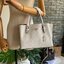 COACH MOLLIE TOTE BAG WITH ZIPPER COMPARTMENT SINGLE SHOULDER BAG HAND MESSENGER BAG C4250 (แอดไลน์ก่อนสั่งซื้อ)