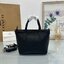 COACH City Mini Tote Bag CW032 (แอดไลน์ก่อนสั่งซื้อ)