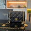 กระเป๋างานกิฟท์ CHANEL VIP GIFT CROSSBODY BAG (แอดไลน์ก่อนสั่งซื้อ)