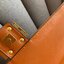 FENDI BAGUETTE BAG (แอดไลน์ก่อนสั่งซื้อ)