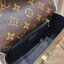 LV CROSSBODY HAND BAG (แอดไลน์ก่อนสั่งซื้อ)