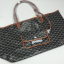กระเป๋า goya saint louis tote bag มีหลายสี สอบถามได้ค่ะ สต็อคของเปลี่ยนตลอด